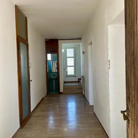 Dori Alloggio in famiglia *